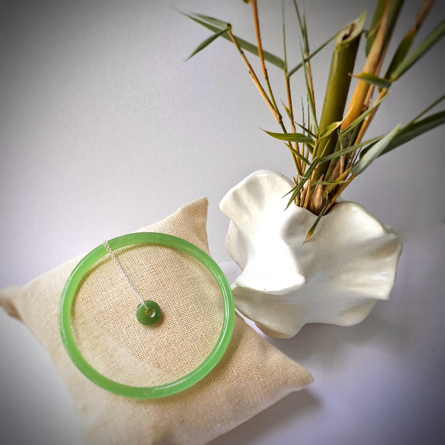 Jade dainty bangle and doughnut shape pendant set-green