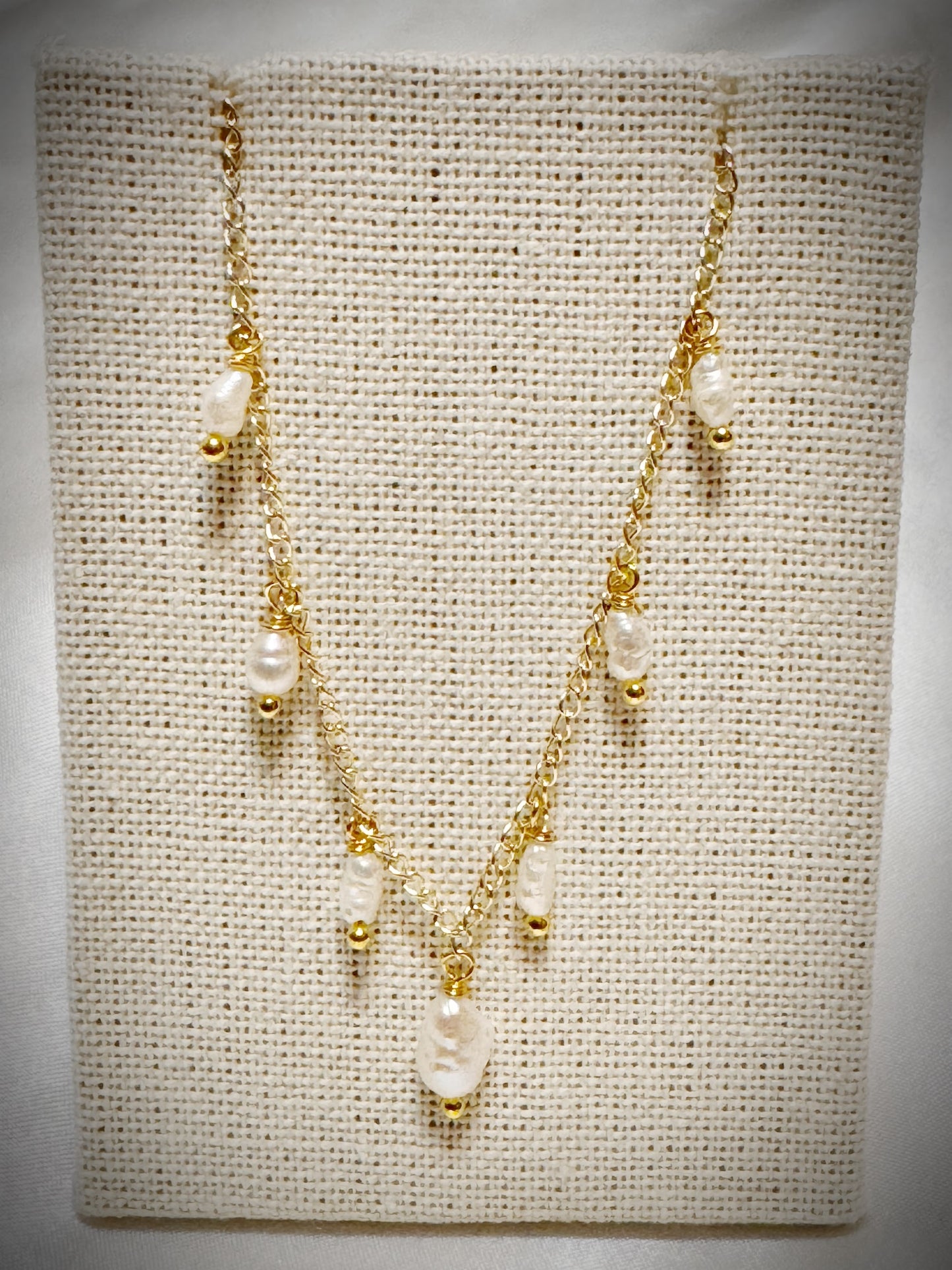 White freshwater pearls dangle necklace on gold chain 18”