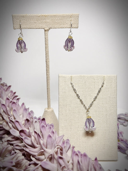 Pua Kalaunu purple dangle necklace on silver chain and earring set
