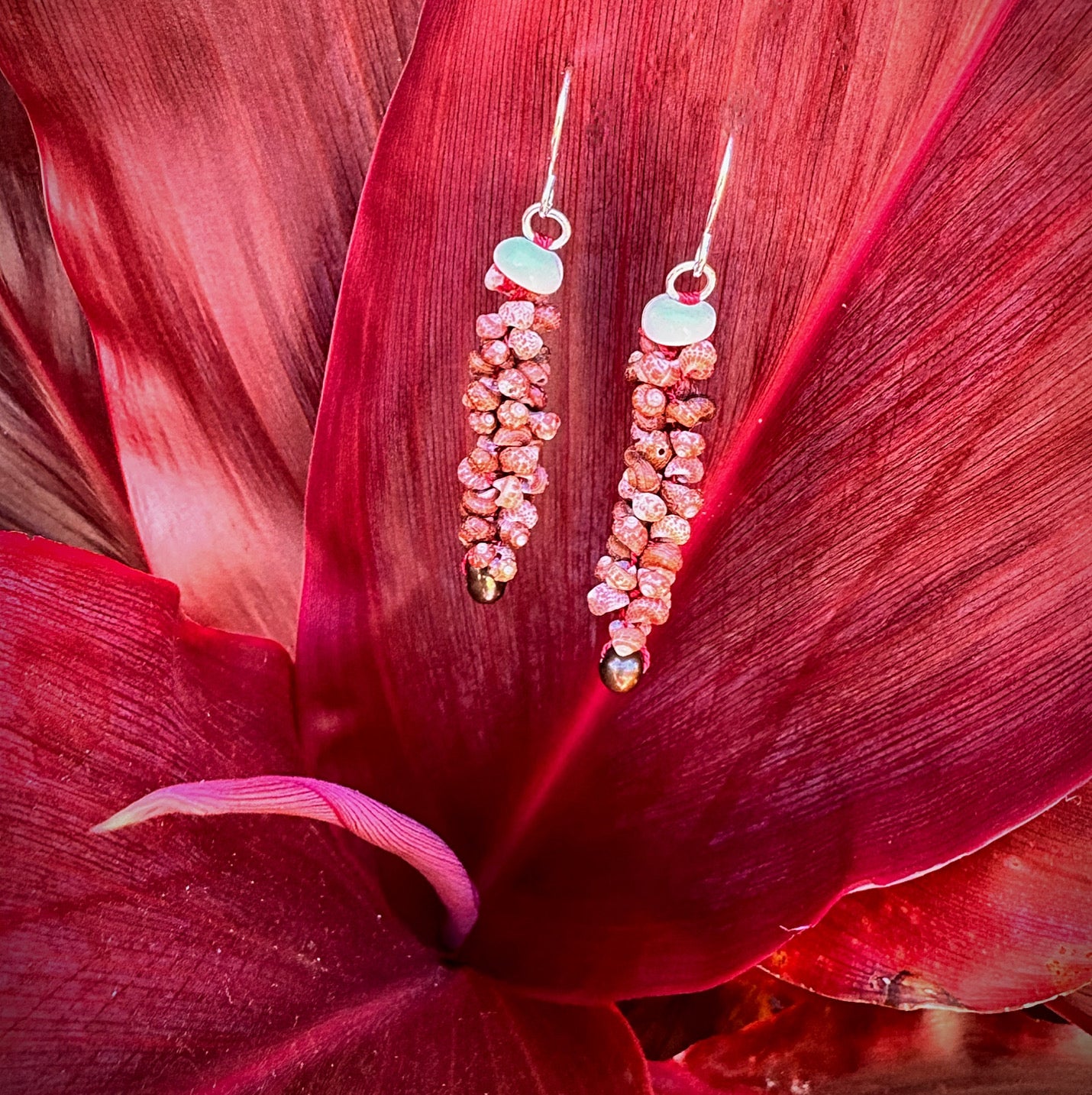 Kahelelani micro small multiple shell dangling earring
