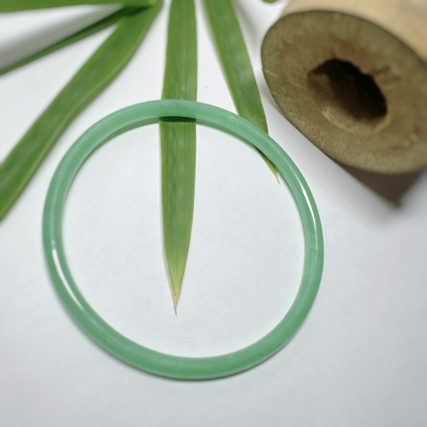 Jade dainty bangle -light