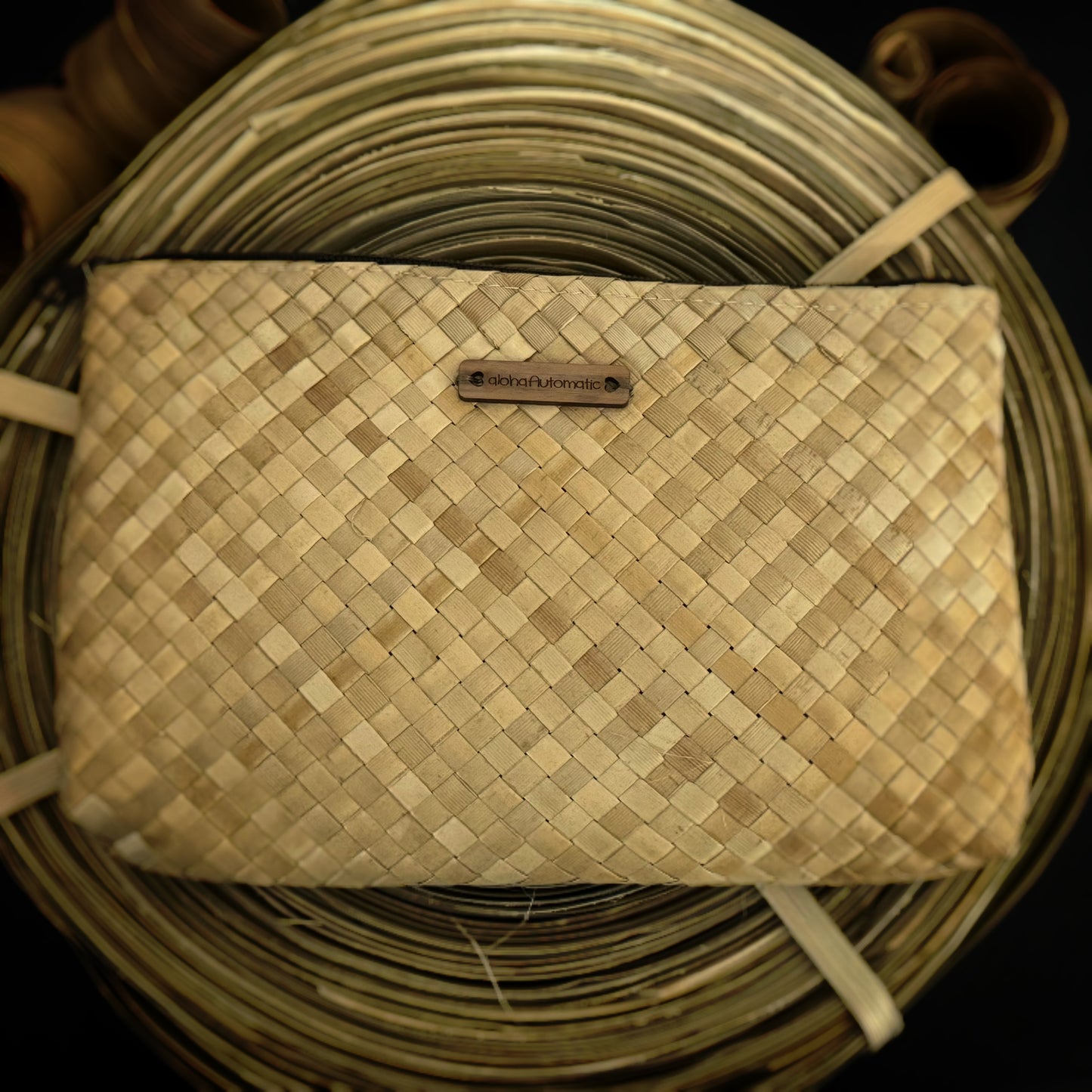 Lauhala woven zipper clutch-medium