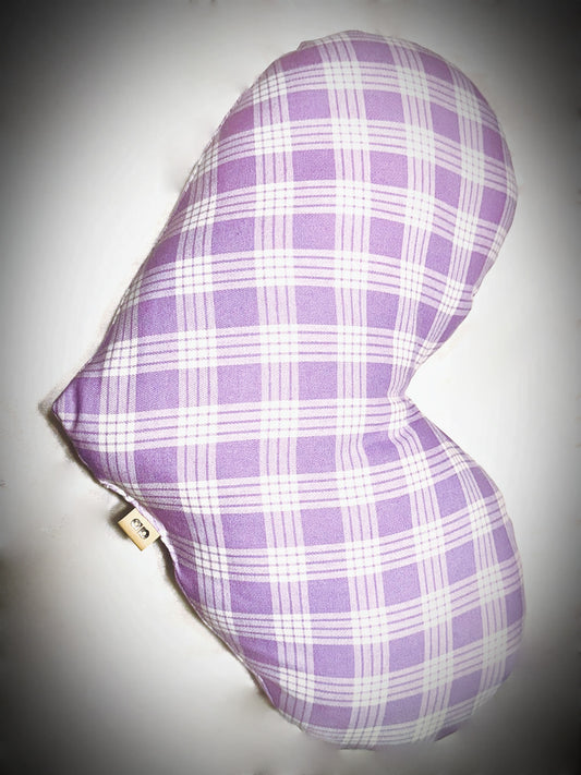 Lavender Palaka uluna pu’uwai “heart pillow”