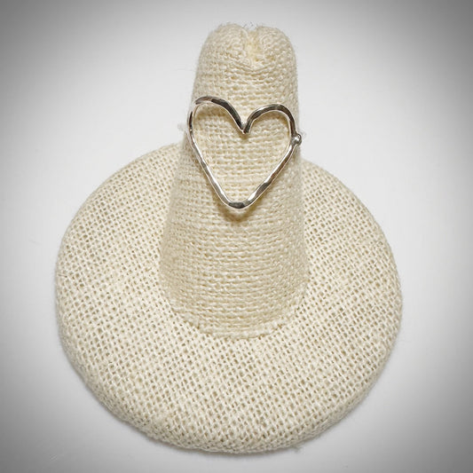 Silver pu’uwai hammered ring