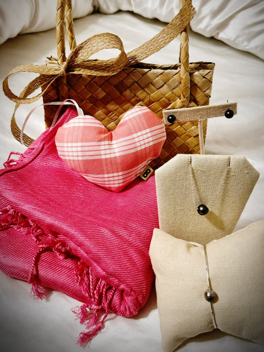 Coral Palaka sterling silver Tahitian pearl gift set