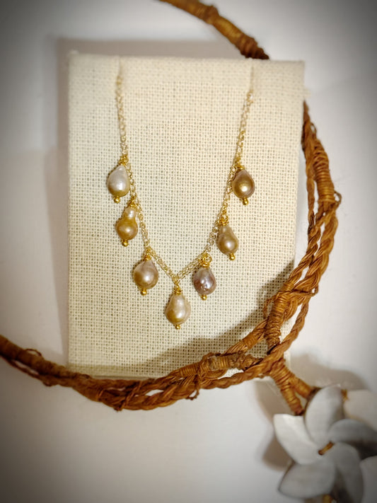 Akoya sunshine pearls dangle necklace on gold chain 16”