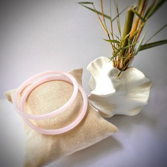 Jade dainty bangle -pink