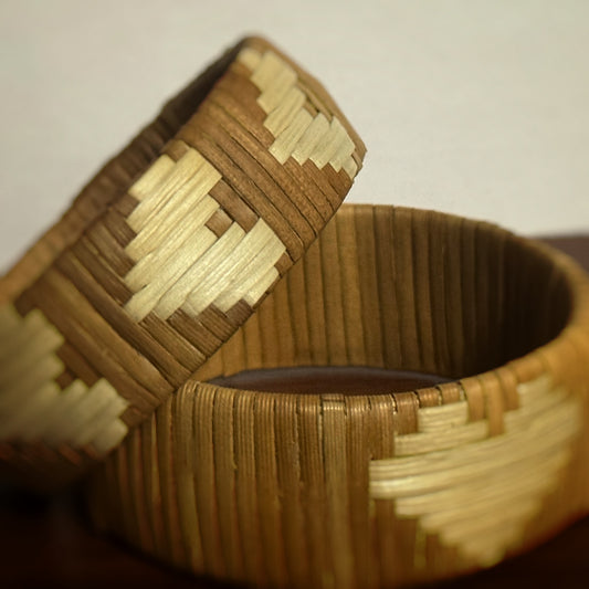 Lauhala ‘ao’ao love woven bracelet -dark