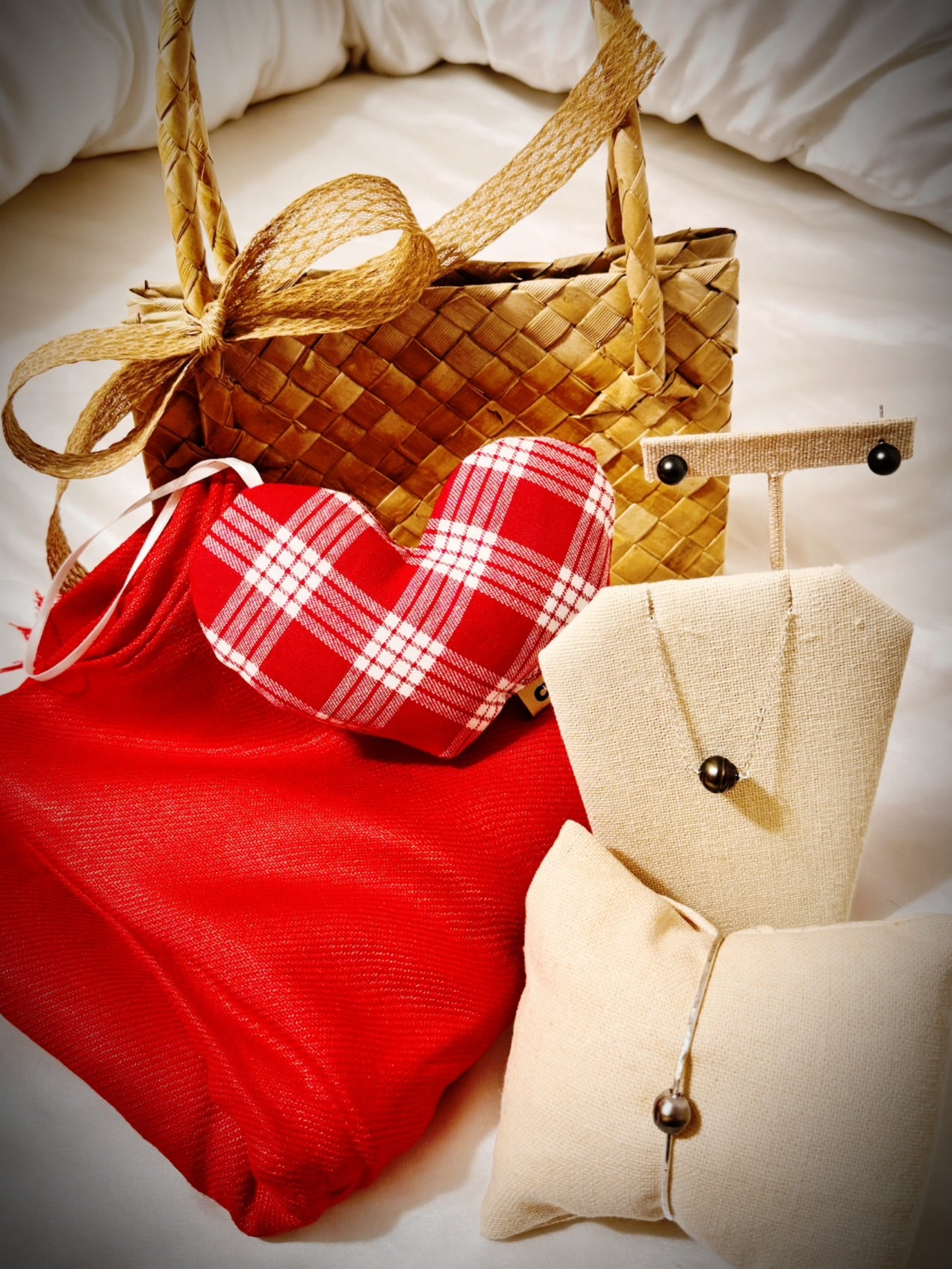 Red Palaka sterling silver Tahitian pearl gift set