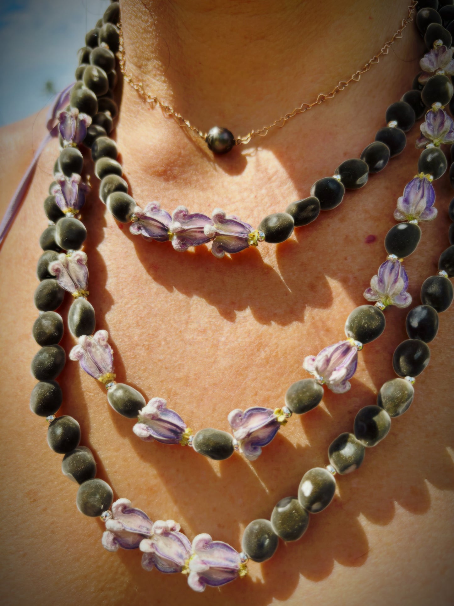 Maui mink seed & triple Pua Kalaunu (crown flower) necklace