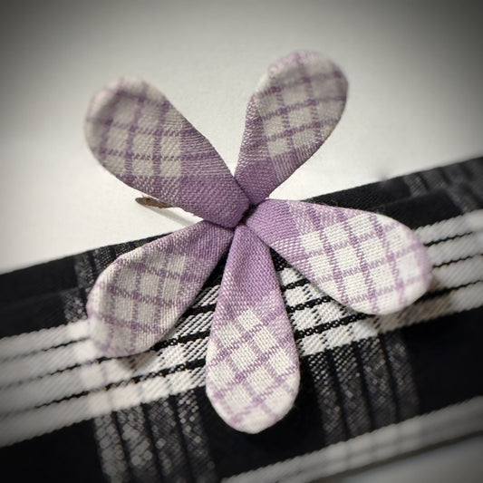 Lavender Palaka hair pua pick