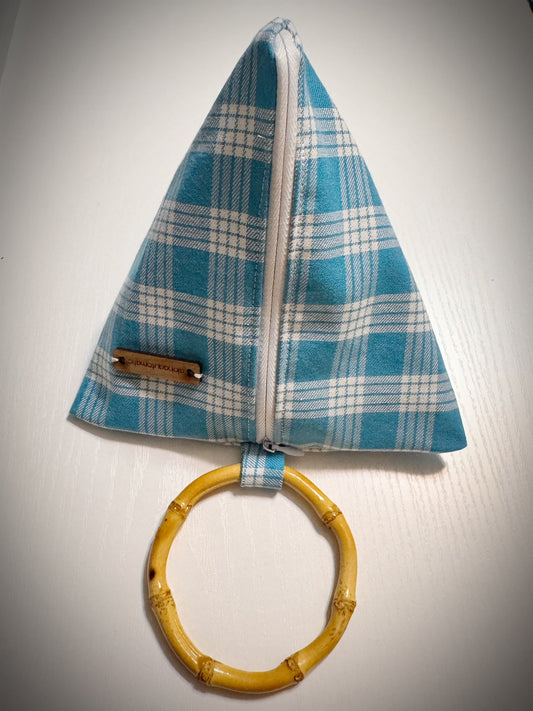 Teal Palaka triangle clutch