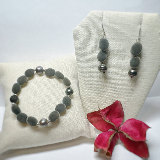 Maui mink seed fresh water black pearl set